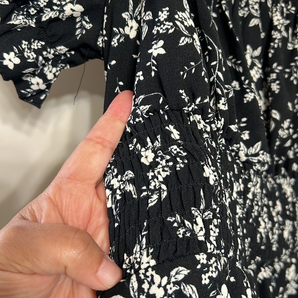 New with tags skort/dress. Sleeves can be used off the shoulder. - Picture 3 of 5